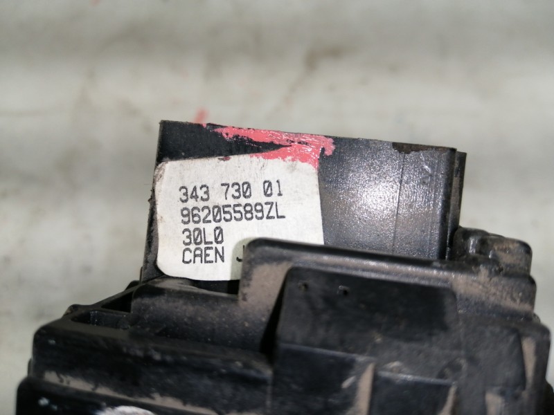 Recambio de mando limpia para citroën xsara coupe 2.0 hdi vts (66kw) referencia OEM IAM 96205589ZL 34373001 