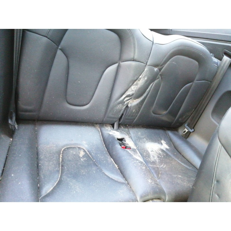 Recambio de asientos traseros para audi tt (8j3/8j9) 2.0 tfsi coupe referencia OEM IAM PIEL  CON DESGASTE