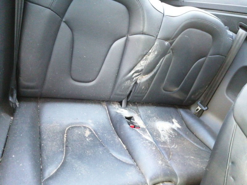 Recambio de asientos traseros para audi tt (8j3/8j9) 2.0 tfsi coupe referencia OEM IAM PIEL  CON DESGASTE