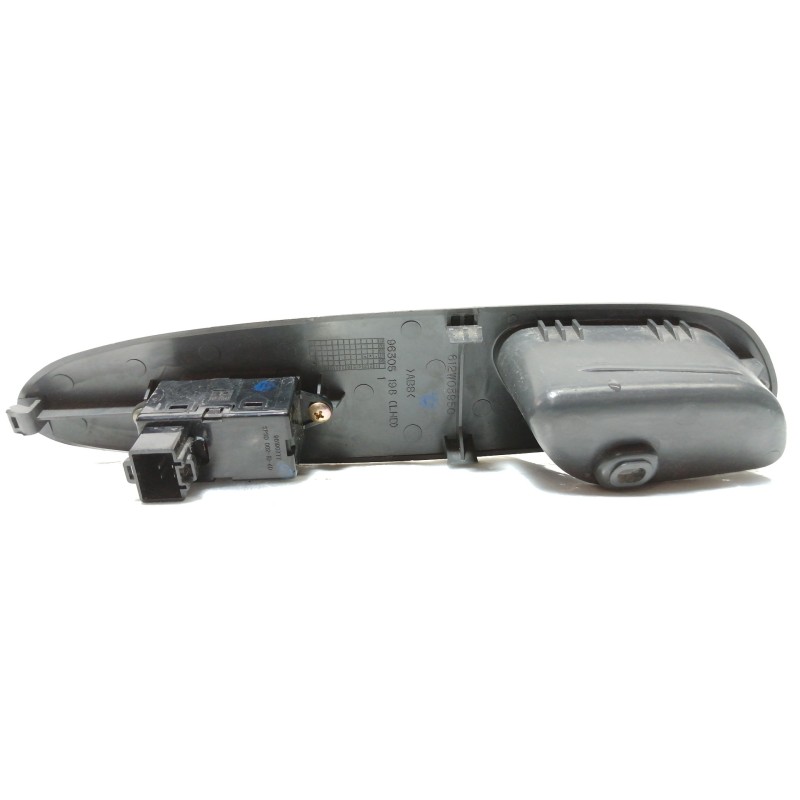 Recambio de mando elevalunas delantero derecho para daewoo nubira berlina classic se referencia OEM IAM 96190777  