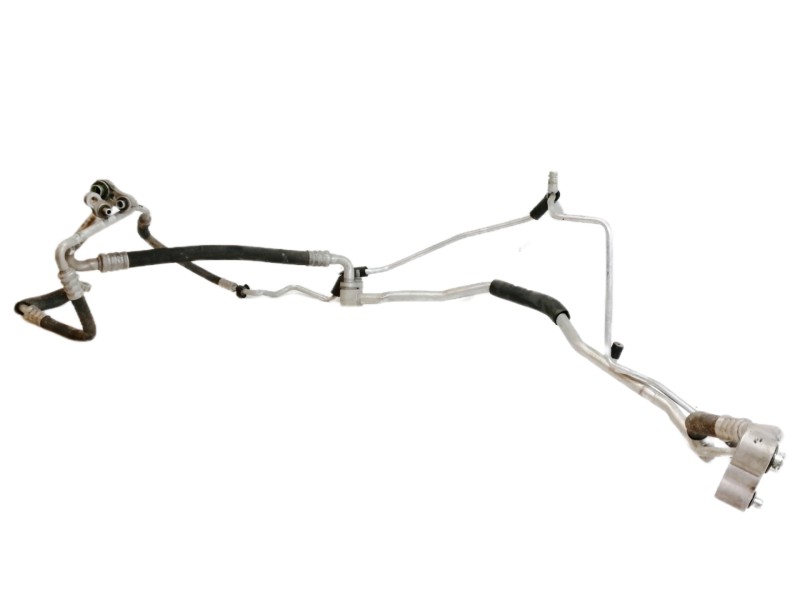Recambio de tubos aire acondicionado para opel insignia sports tourer sport referencia OEM IAM 13220107  