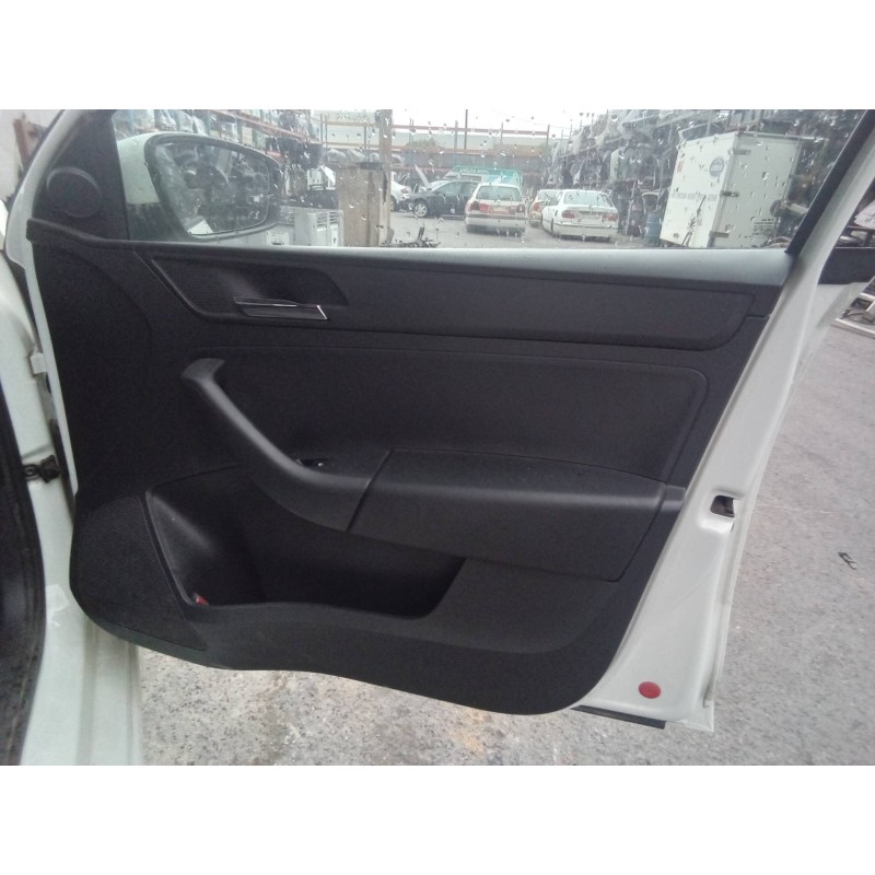 Recambio de guarnecido puerta delantera derecha para seat toledo (kg3) reference referencia OEM IAM   