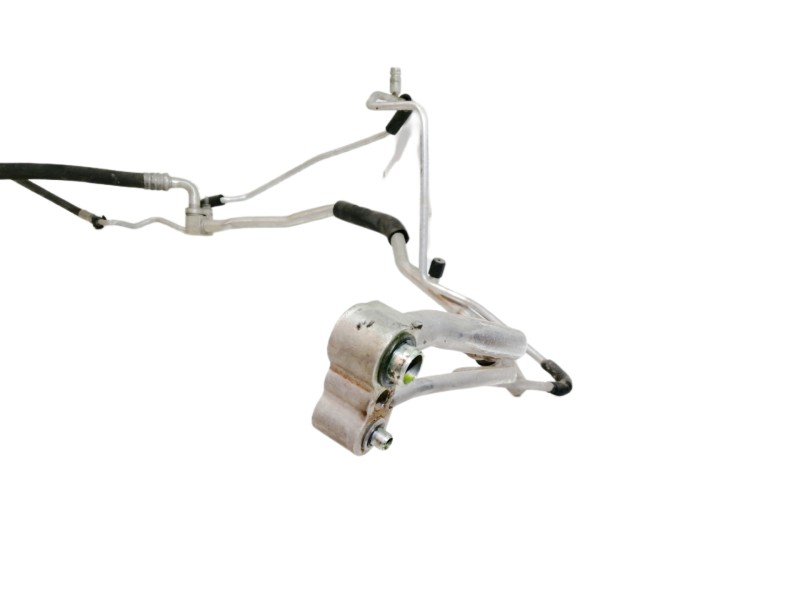 Recambio de tubos aire acondicionado para opel insignia sports tourer sport referencia OEM IAM 13220107  