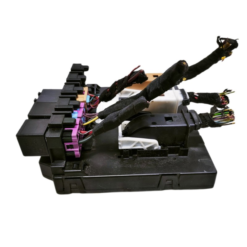 Recambio de caja reles / fusibles para audi tt (8j3/8j9) 2.0 tfsi coupe referencia OEM IAM 8P0907063H  