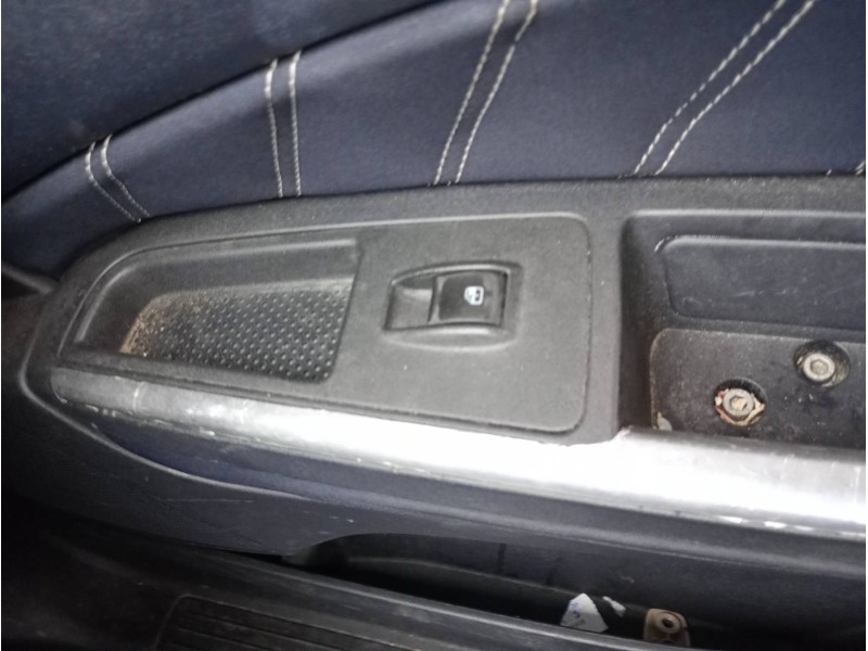 Recambio de mando elevalunas delantero derecho para lancia delta (181) argento referencia OEM IAM   