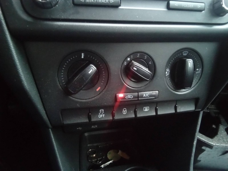 Recambio de mando calefaccion / aire acondicionado para seat toledo (kg3) reference referencia OEM IAM 6JA820045B 90151869 G15SH