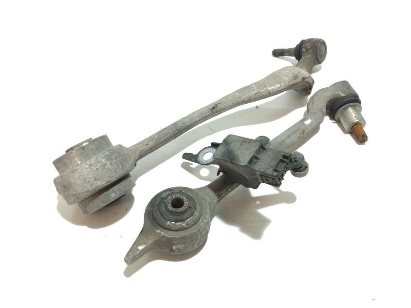 Recambio de brazo suspension inferior delantero derecho para bmw serie 5 berlina (e39) 525tds referencia OEM IAM   
