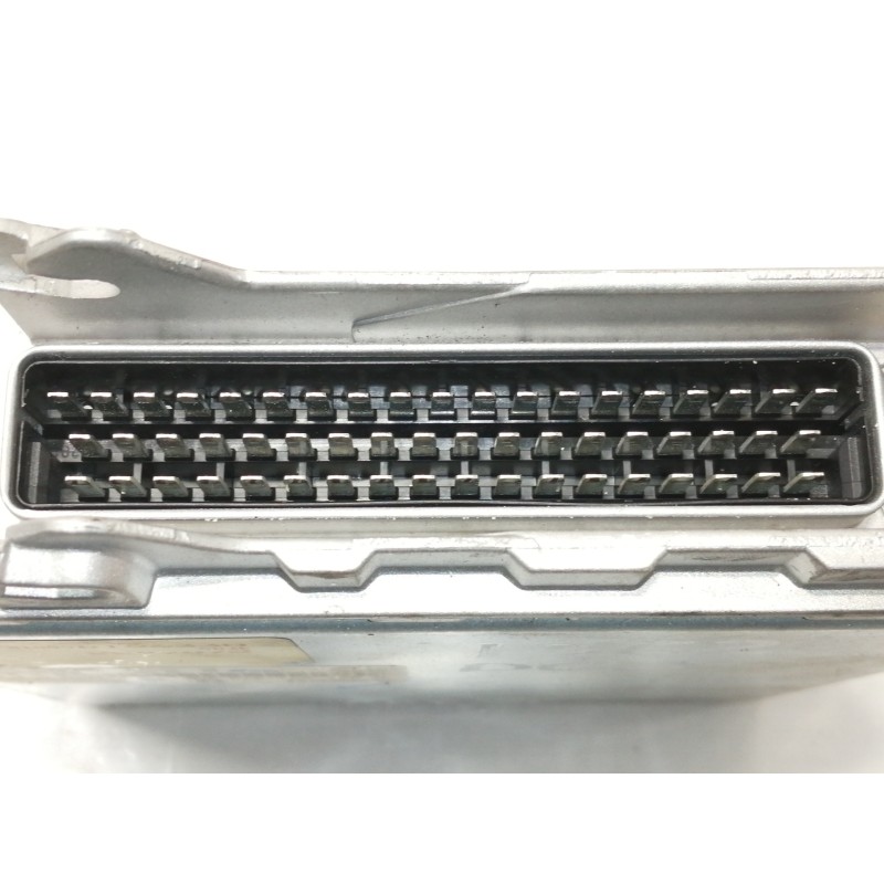 Recambio de centralita motor uce para bmw serie 5 berlina (e39) 525tds referencia OEM IAM 0281001373  