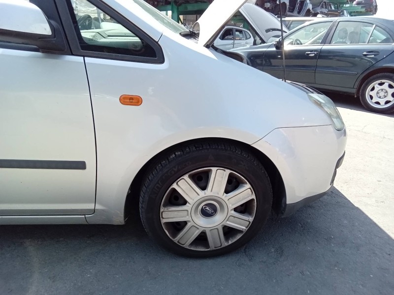 Recambio de aleta delantera derecha para ford focus c-max (cap) ambiente (d) referencia OEM IAM   