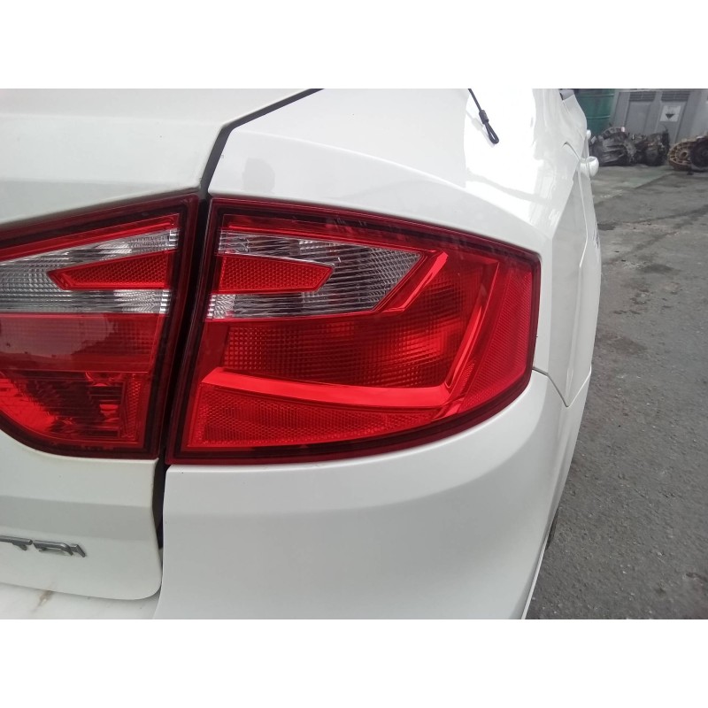 Recambio de piloto trasero derecho para seat toledo (kg3) reference referencia OEM IAM 18489602  