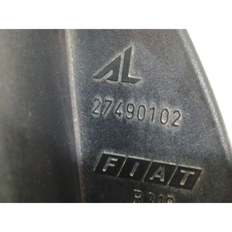 Recambio de piloto trasero izquierdo para fiat croma (194) 1.9 8v multijet active (12.2007) referencia OEM IAM 27490102  