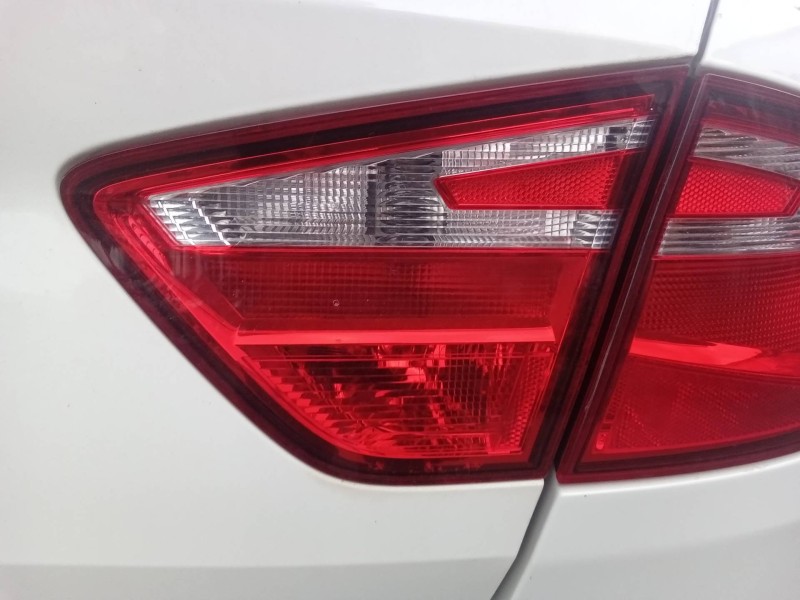 Recambio de piloto trasero derecho interior para seat toledo (kg3) reference referencia OEM IAM 18491002  