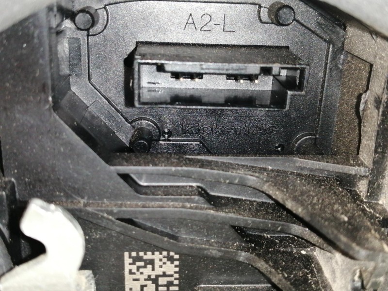 Recambio de cerradura puerta delantera izquierda para bmw x3 (f25) xdrive 20d referencia OEM IAM I120085  