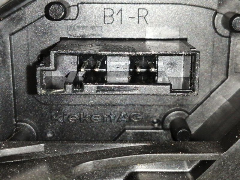 Recambio de cerradura puerta trasera derecha para bmw x3 (f25) xdrive 20d referencia OEM IAM 1120085 7318414 