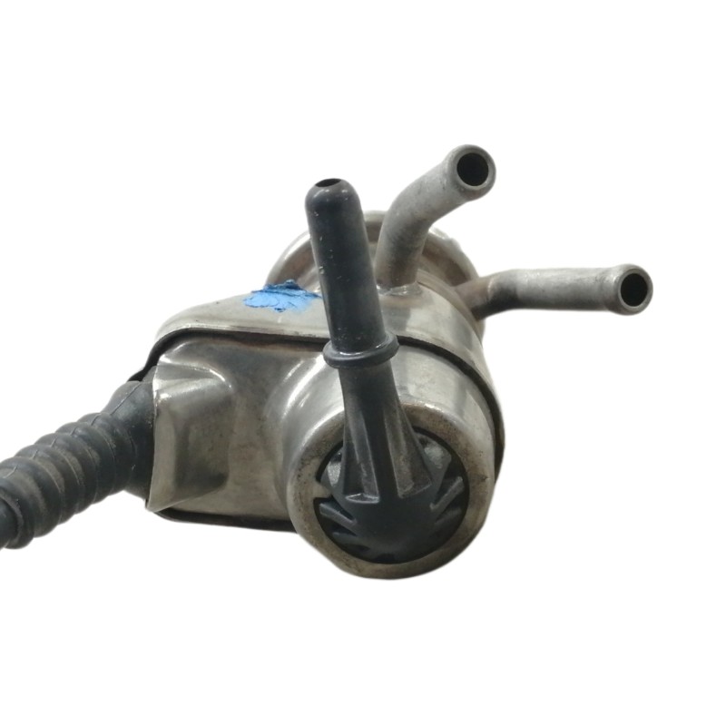 Recambio de inyector para volkswagen golf vii lim. (bq1) advance referencia OEM IAM 04L131113P 044402504203 INYECTOR ADBLUE