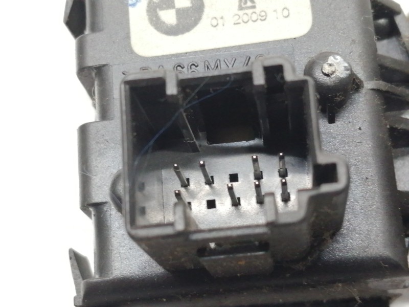 Recambio de mando limpia para bmw serie 5 berlina (e39) 525tds referencia OEM IAM 8352171  