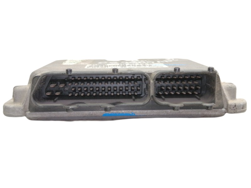 Recambio de centralita motor uce para volkswagen golf iv berlina (1j1) highline referencia OEM IAM 0281001846 038906018BM 