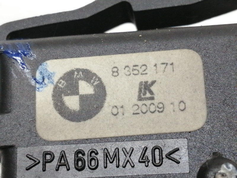 Recambio de mando limpia para bmw serie 5 berlina (e39) 525tds referencia OEM IAM 8352171  