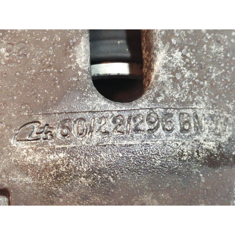 Recambio de pinza freno delantera derecha para bmw serie 5 berlina (e39) 525tds referencia OEM IAM 6022296  