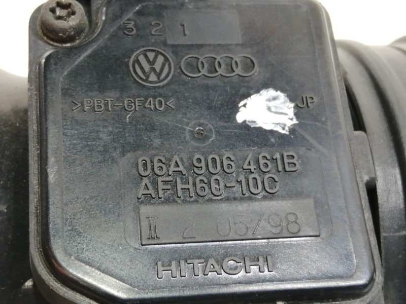 Recambio de caudalimetro para volkswagen golf iv berlina (1j1) conceptline referencia OEM IAM 06A908461B  