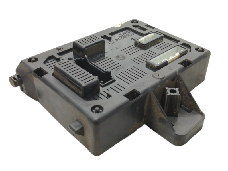 Recambio de caja reles / fusibles para renault clio iii authentique referencia OEM IAM 8200652285A 216693907 00924980 281181253C