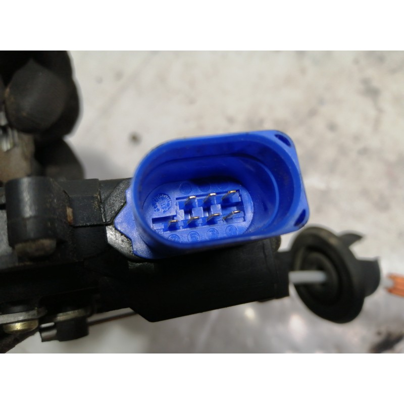 Recambio de cerradura puerta delantera derecha para audi a3 (8p) 1.6 fsi ambiente referencia OEM IAM 4E1837016  