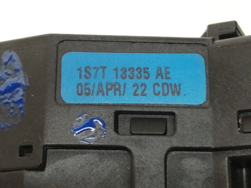 Recambio de mando intermitentes para ford mondeo berlina (ge) ambiente referencia OEM IAM 1S7T1335AE  