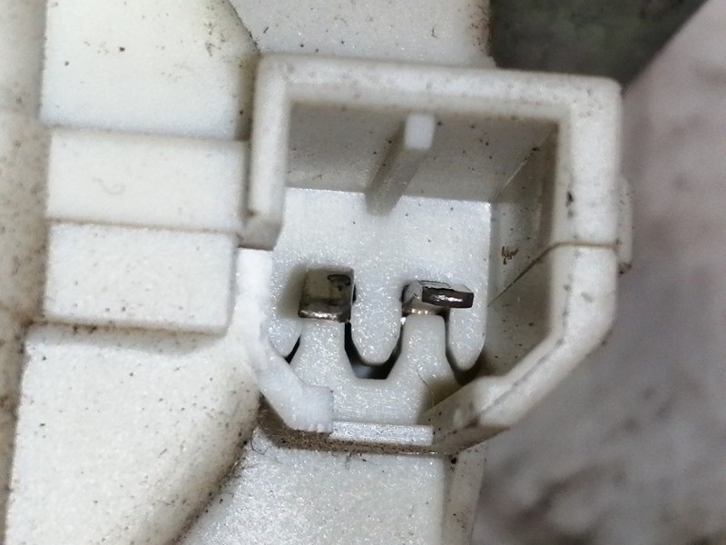 Recambio de cerradura maletero / porton para fiat croma (194) 1.9 8v multijet active (12.2007) referencia OEM IAM Y070211M06882 