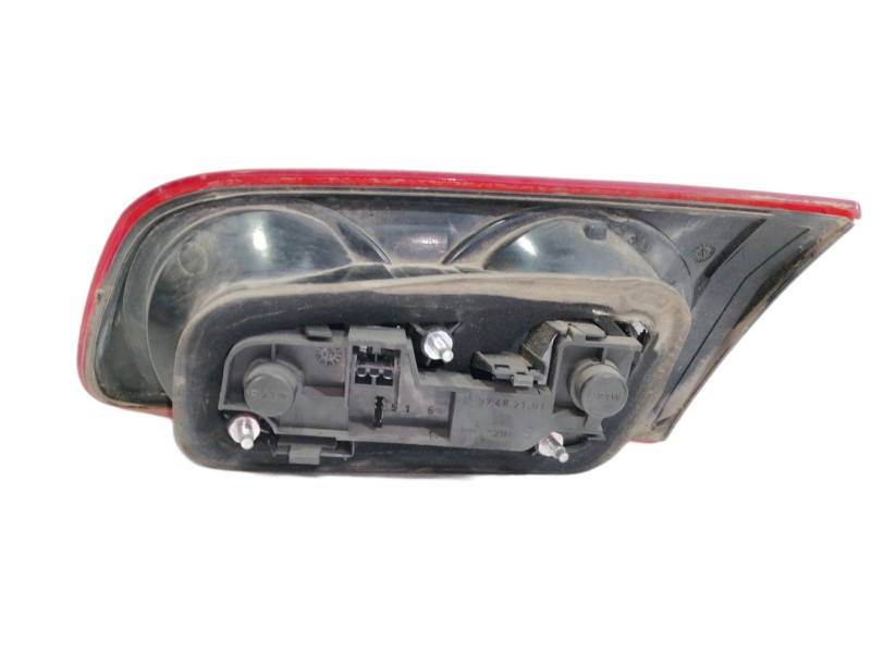 Recambio de piloto trasero izquierdo interior para fiat croma (194) 1.9 8v multijet active (12.2007) referencia OEM IAM 27482101