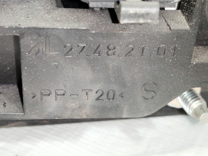 Recambio de piloto trasero izquierdo interior para fiat croma (194) 1.9 8v multijet active (12.2007) referencia OEM IAM 27482101