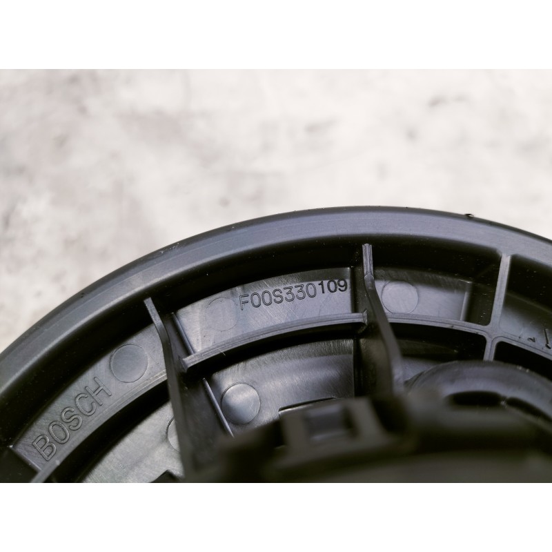 Recambio de motor calefaccion para kia picanto (ja) 1.0 cat referencia OEM IAM F00S330 526 161129 