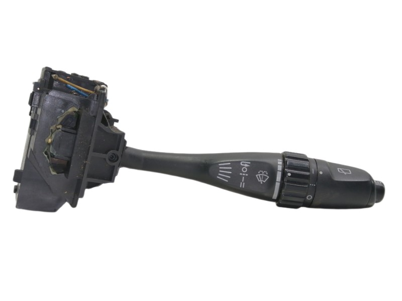 Recambio de mando limpia para mitsubishi space star (dg0) 1600 referencia OEM IAM   