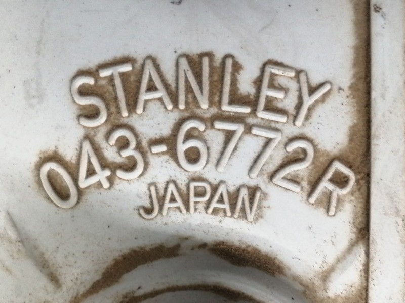 Recambio de piloto trasero derecho para mitsubishi montero (l040) 2500 td (2-ptas.) referencia OEM IAM 0436772R  