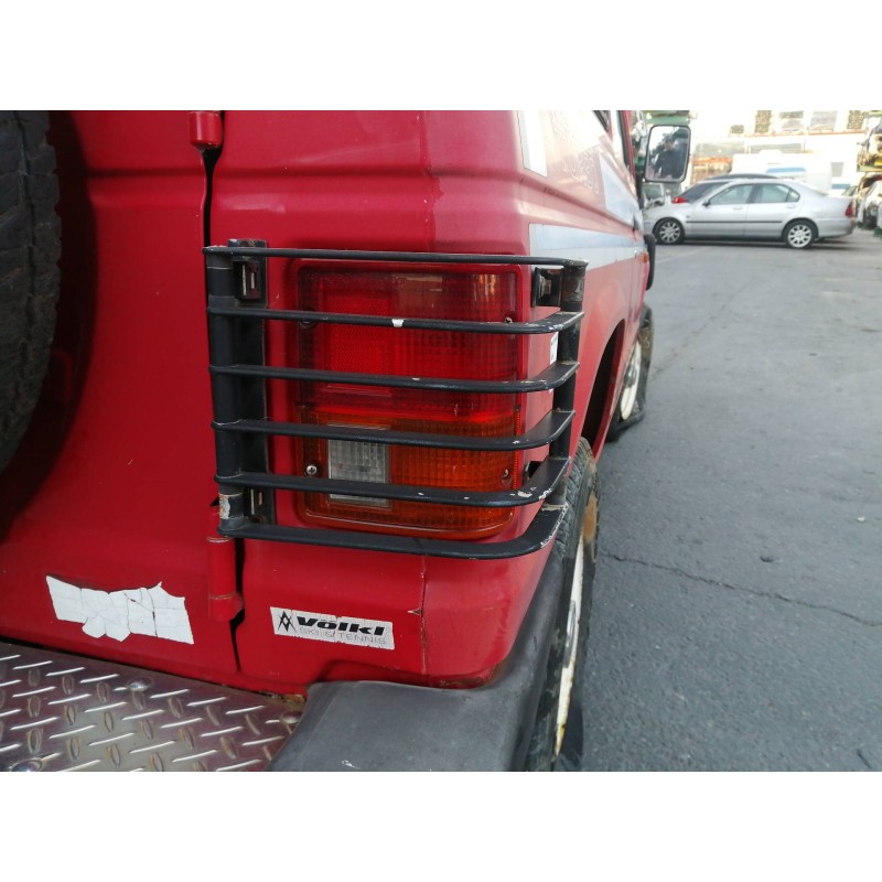 Recambio de piloto trasero derecho para mitsubishi montero (l040) 2500 td (2-ptas.) referencia OEM IAM 0436772R  