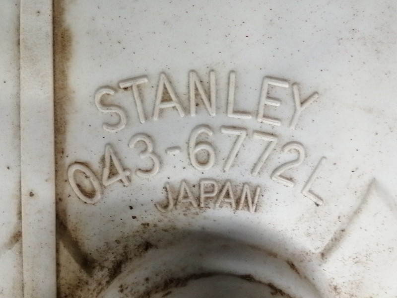 Recambio de piloto trasero izquierdo para mitsubishi montero (l040) 2500 td (2-ptas.) referencia OEM IAM 0436772L  