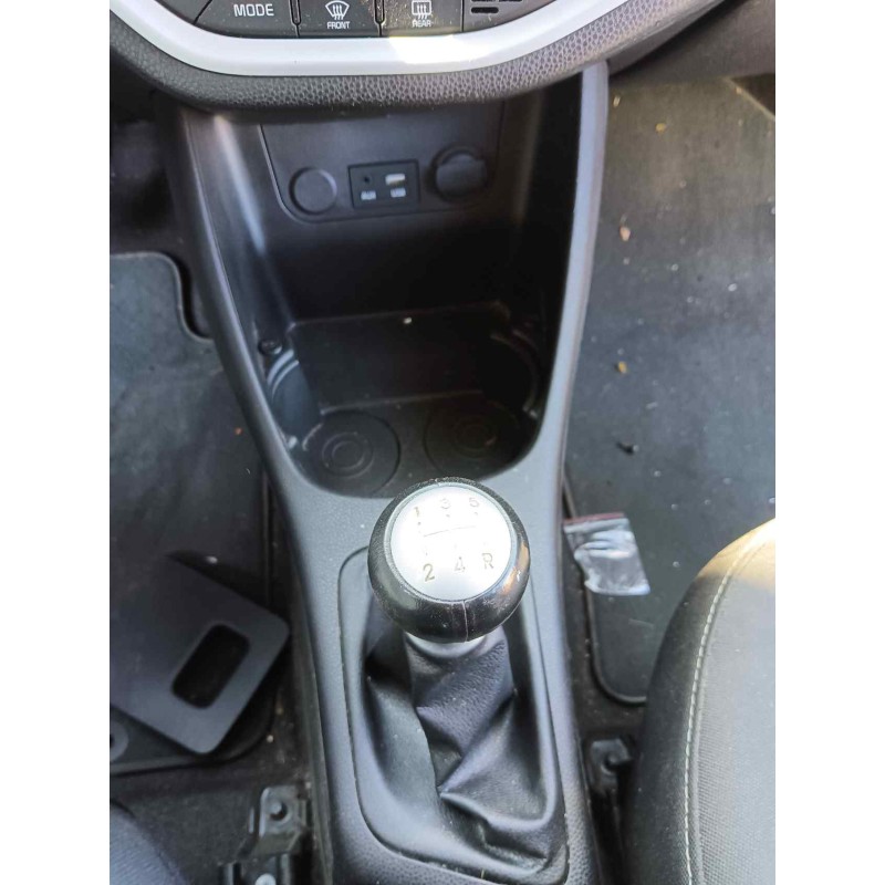 Recambio de pomo palanca cambio para kia picanto (ja) 1.0 cat referencia OEM IAM 46700  