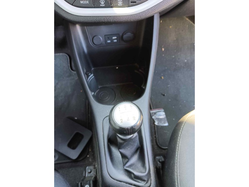 Recambio de pomo palanca cambio para kia picanto (ja) 1.0 cat referencia OEM IAM 46700  