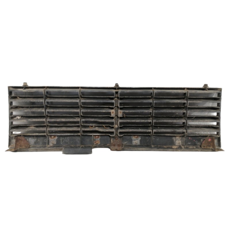 Recambio de rejilla delantera para mitsubishi montero (l040) 2500 td (2-ptas.) referencia OEM IAM MB38352730  
