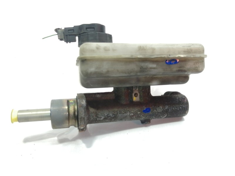 Recambio de bomba freno para iveco daily caja abierta / volquete 2.8 diesel referencia OEM IAM 21030199  