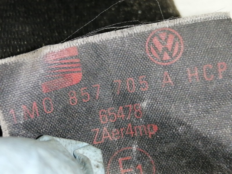 Recambio de cinturon seguridad delantero izquierdo para seat toledo (1m2) executive referencia OEM IAM 1M0857705A  5 PUERTAS