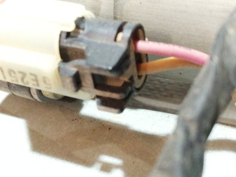 Recambio de elevalunas delantero derecho para kia cerato 2.0 ex berlina (4-ptas.) referencia OEM IAM   