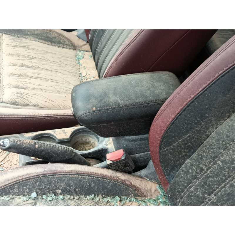 Recambio de apoyabrazos central para nissan micra v (k14) 1.0 ig-t 100 referencia OEM IAM   