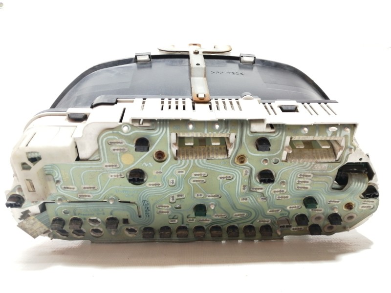 Recambio de cuadro instrumentos para volvo v40 familiar 1.9 turbodiesel referencia OEM IAM 30864182007  