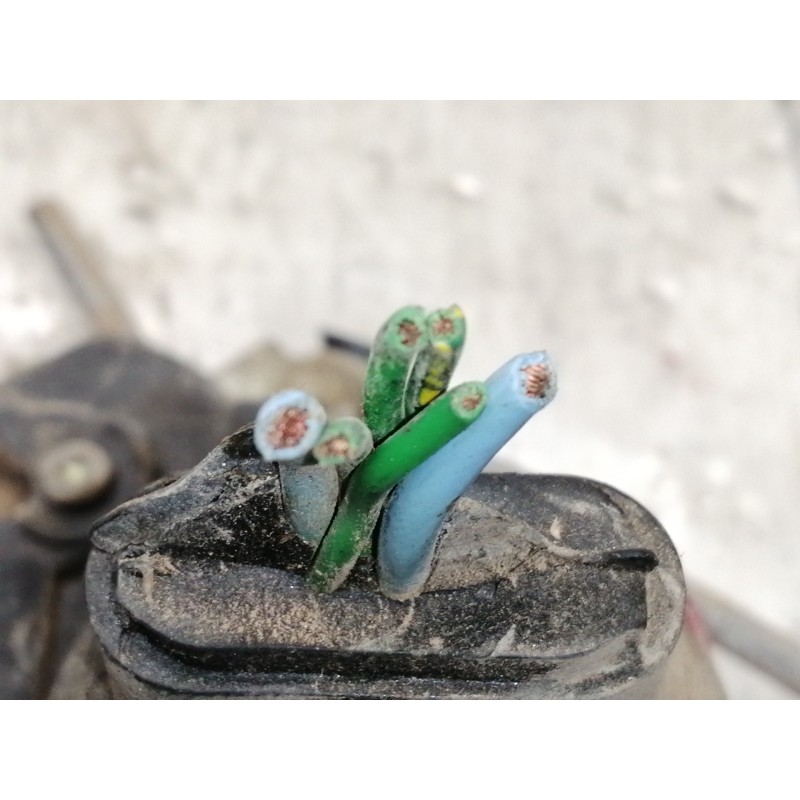 Recambio de cerradura puerta delantera derecha para citroën berlingo 1.9 600 d furg. referencia OEM IAM   