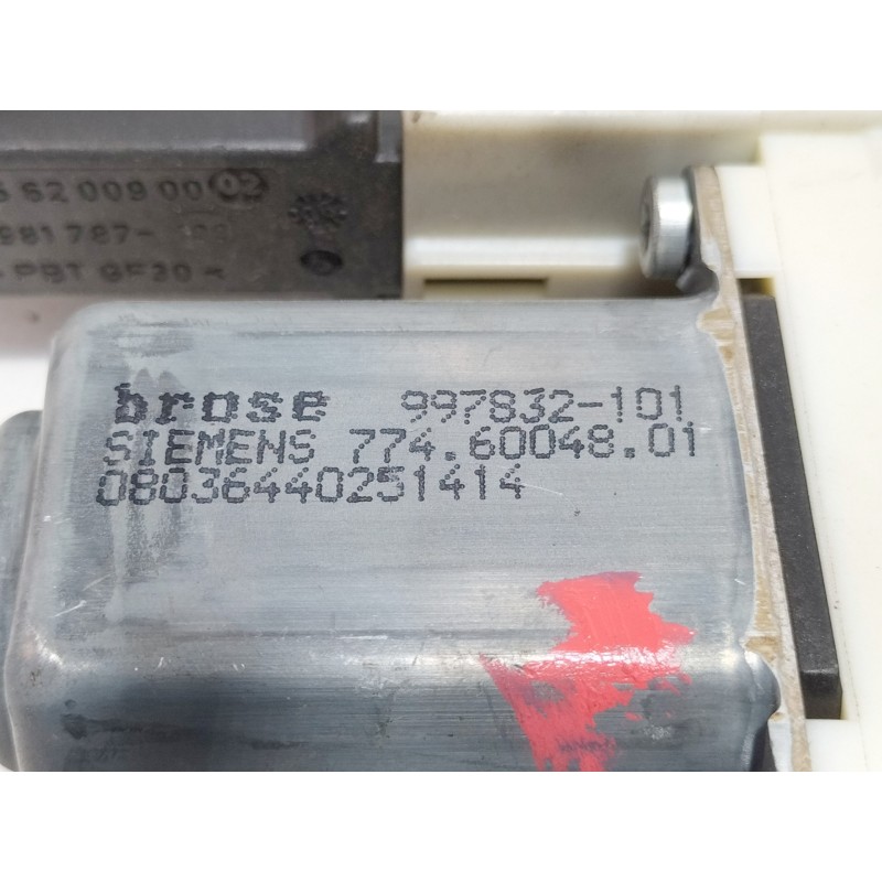 Recambio de elevalunas delantero izquierdo para citroën c4 coupe vtr referencia OEM IAM 7746004801  