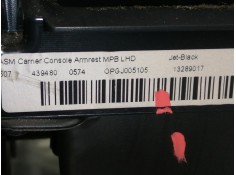 Recambio de apoyabrazos central para opel insignia berlina cosmo referencia OEM IAM 13222129   2