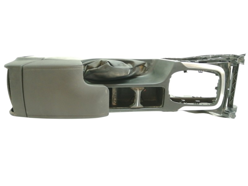 Recambio de apoyabrazos central para opel insignia berlina cosmo referencia OEM IAM 13222129  