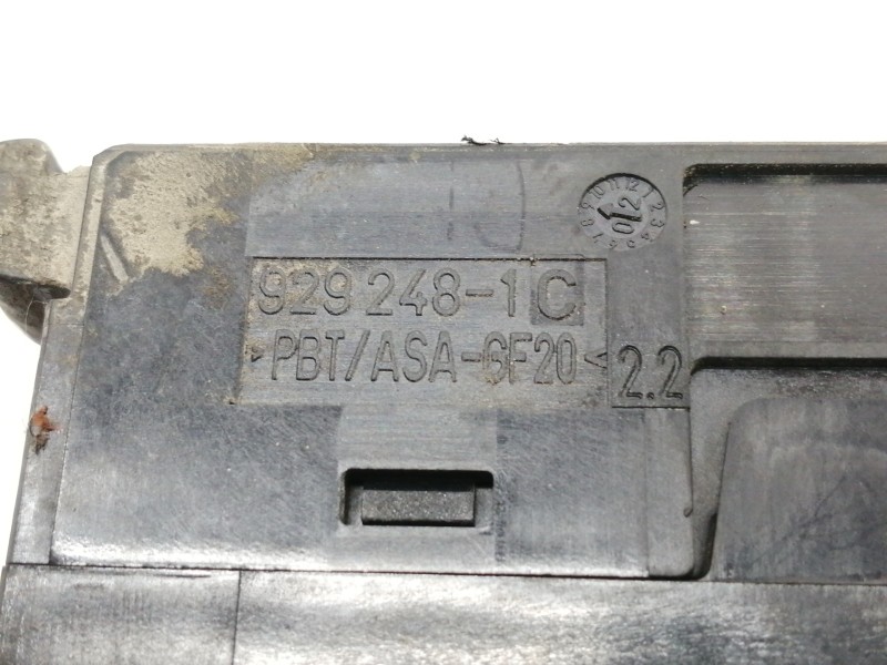 Recambio de caja reles / fusibles para mercedes-benz clase c (w203) berlina 220 cdi (203.006) referencia OEM IAM 5DK00848640  