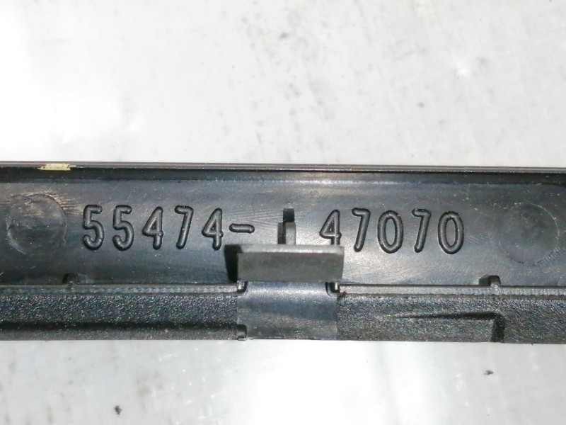 Recambio de moldura para toyota prius (nhw30) advance referencia OEM IAM 5547447070  