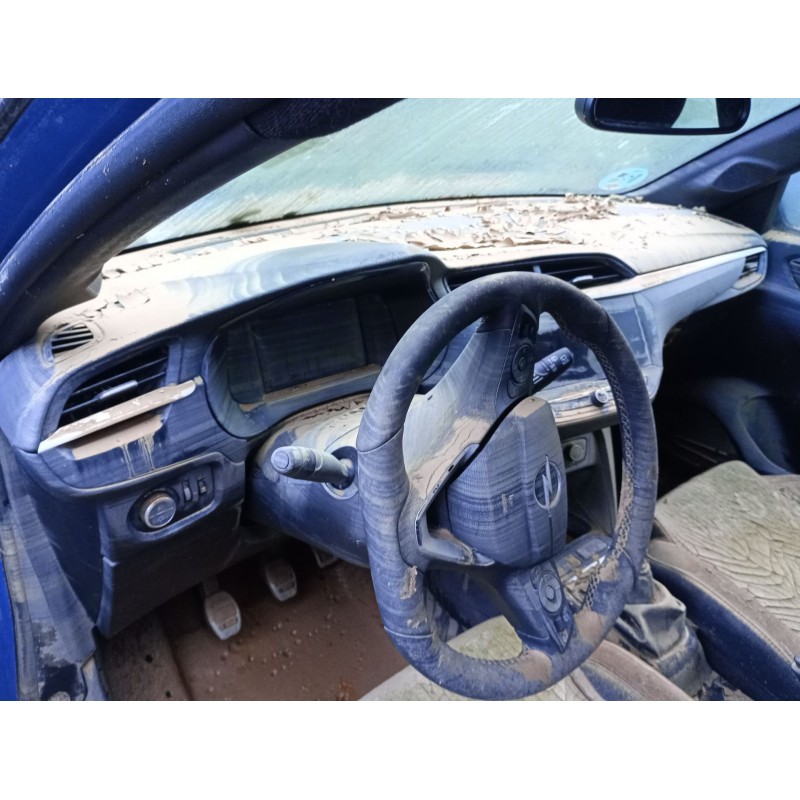 Recambio de salpicadero para opel corsa f (p2jo) 1.2 (68) referencia OEM IAM 16841851ZD  